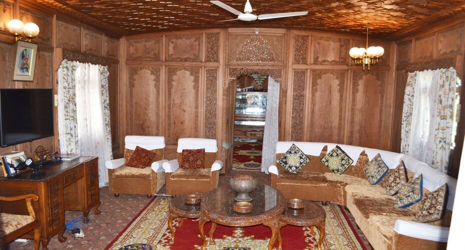 House Boat Golden Privilege, Srinagar 3